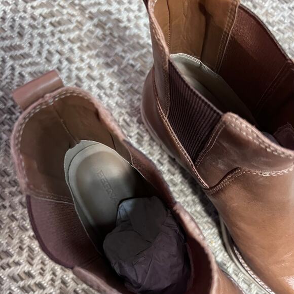 Bernardo Sutton Chelsea Boot Womens Sz 9 - Picture 8 of 11